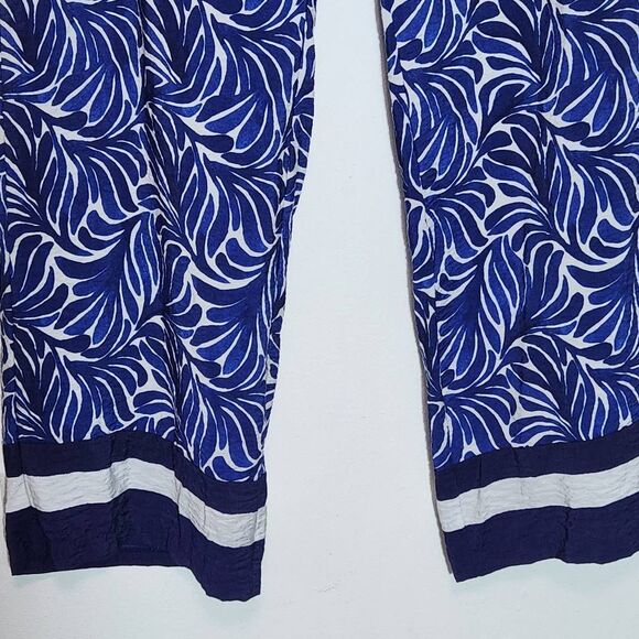 H&M Blue Print Wide Leg Pants Size 12 Blue and White Print Resortwear Pants - Picture 4 of 9